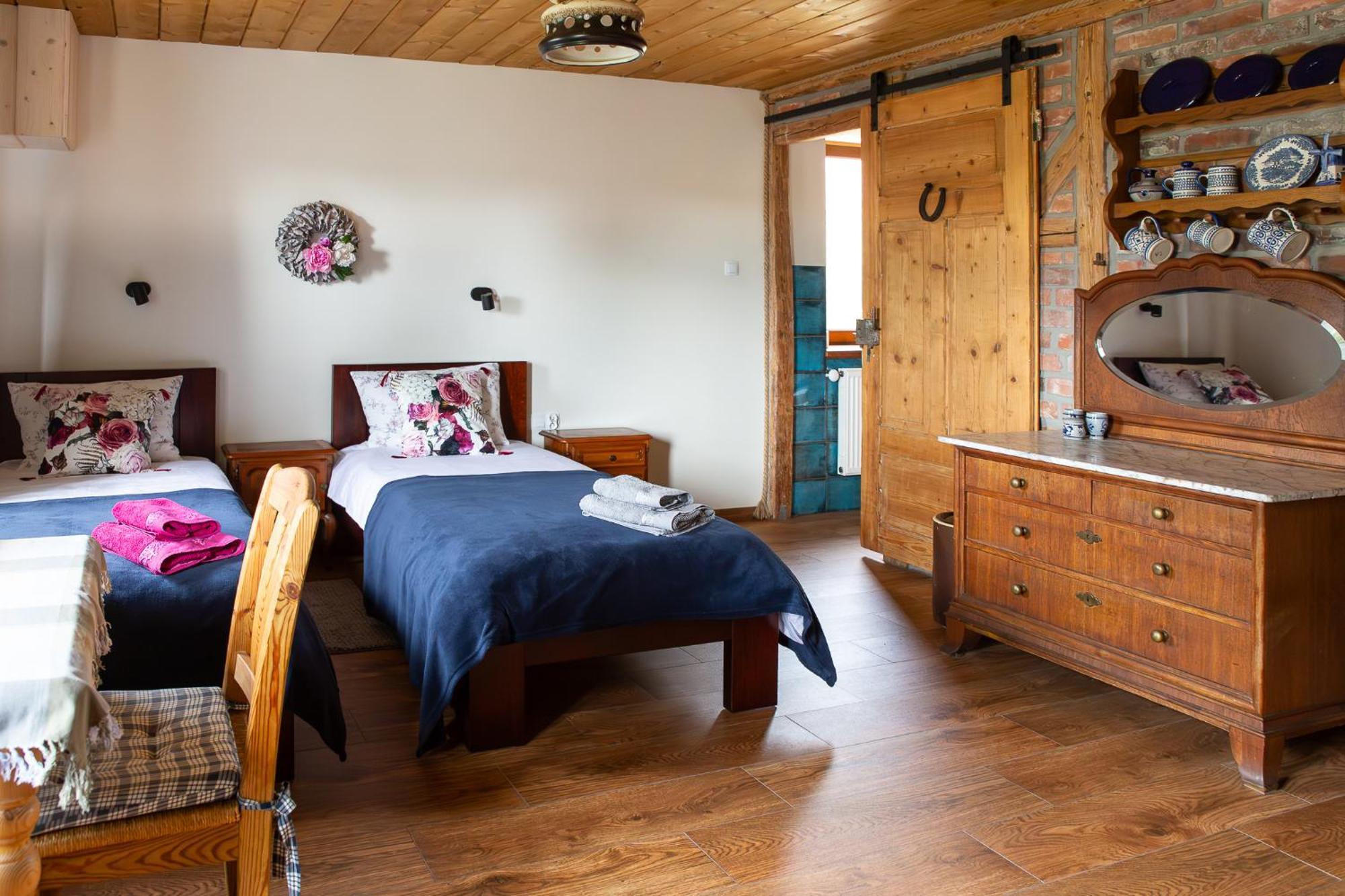 Hotel Biala Kalina Kaczawy Świerzawa Esterno foto