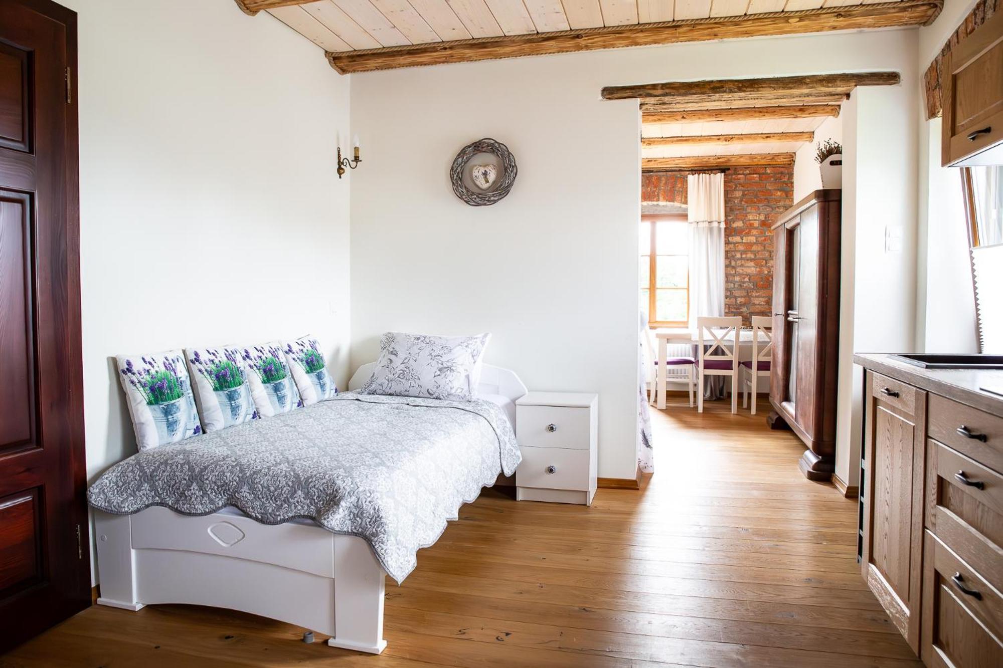 Hotel Biala Kalina Kaczawy Świerzawa Esterno foto